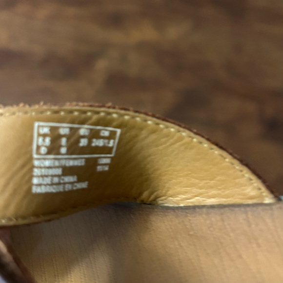 Clarks Leather Slide Sandals - Picture 5 of 6